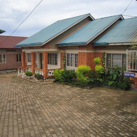 Keba Inn Lyamutundwe Bagian luar foto