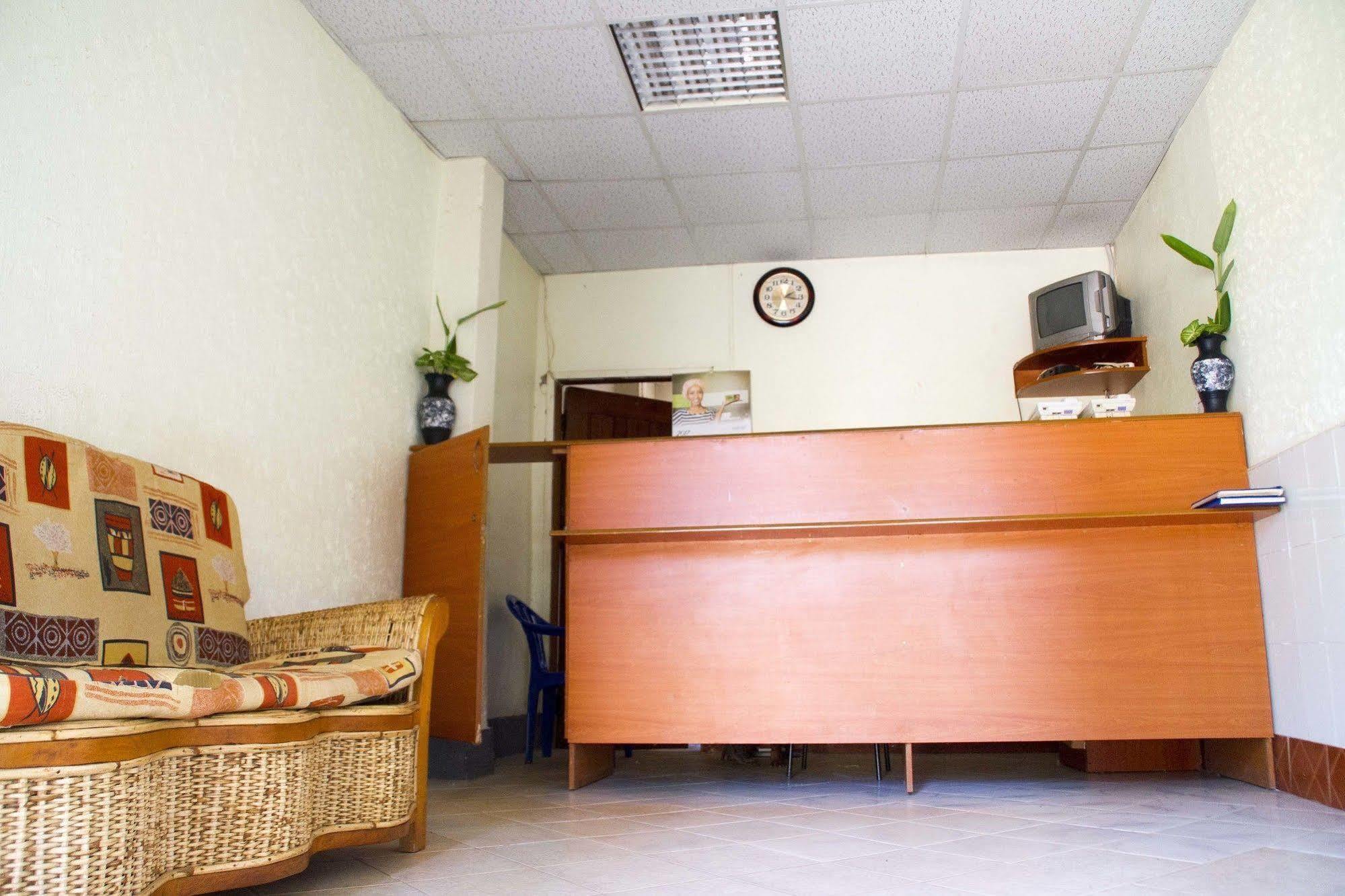 Keba Inn Lyamutundwe Bagian luar foto