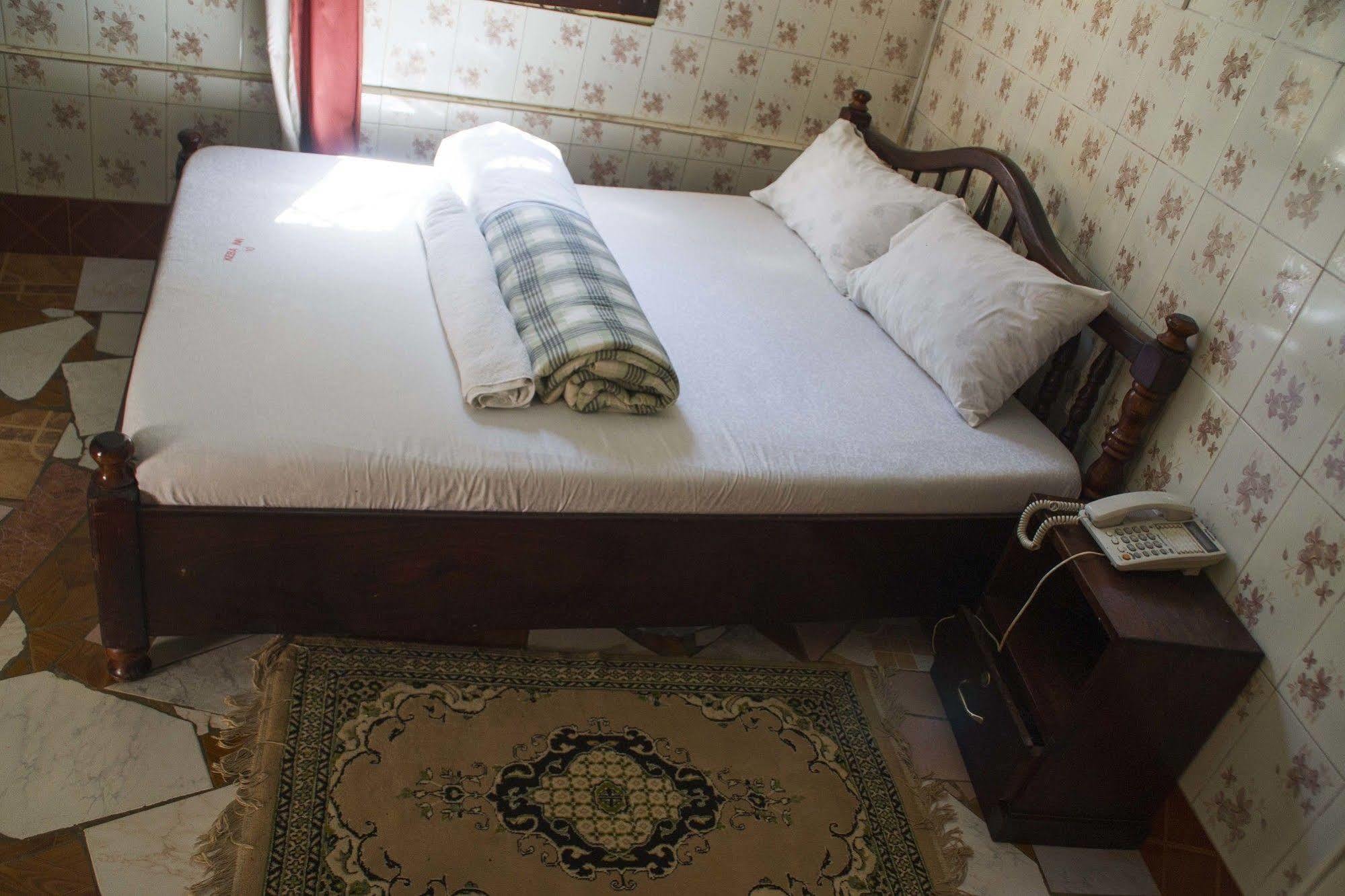 Keba Inn Lyamutundwe Bagian luar foto